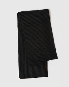 True ClassicBlack Sweater Scarf