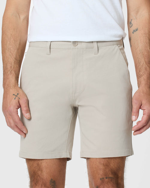 7" Sandstone Classic Twill Shorts